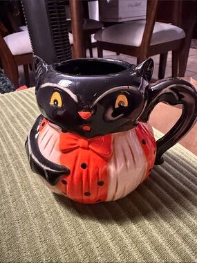 Black Cat Ceramic mug with Orange Bow
